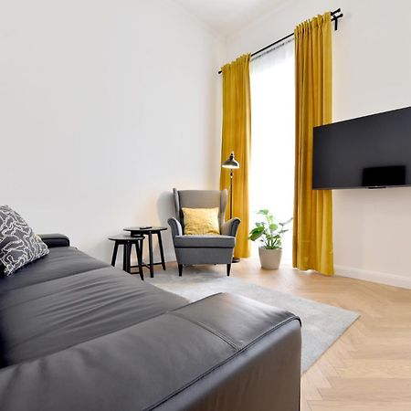 Apartman S Balkonom Trenčín Dış mekan fotoğraf