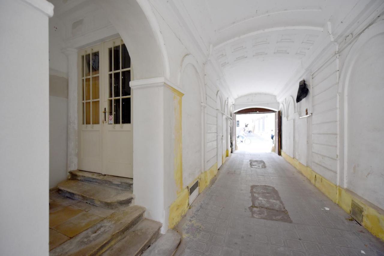 Apartman S Balkonom Trenčín Dış mekan fotoğraf